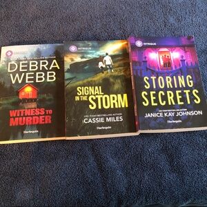 Harlequin Intrigue Paperback Mystery Trio - Bold Color Covers